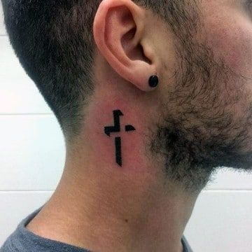 Featured image of post Los Mejores Tatuajes De Cruz En El Cuello