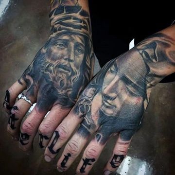 Featured image of post Virgen Brazo Tatuajes De Cristo En La Mano